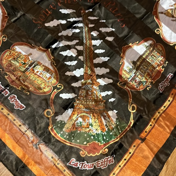 J. Mico Sancho SOUVENIR DE PARIS Vintage Scarf 36x38 - Picture 2 of 12